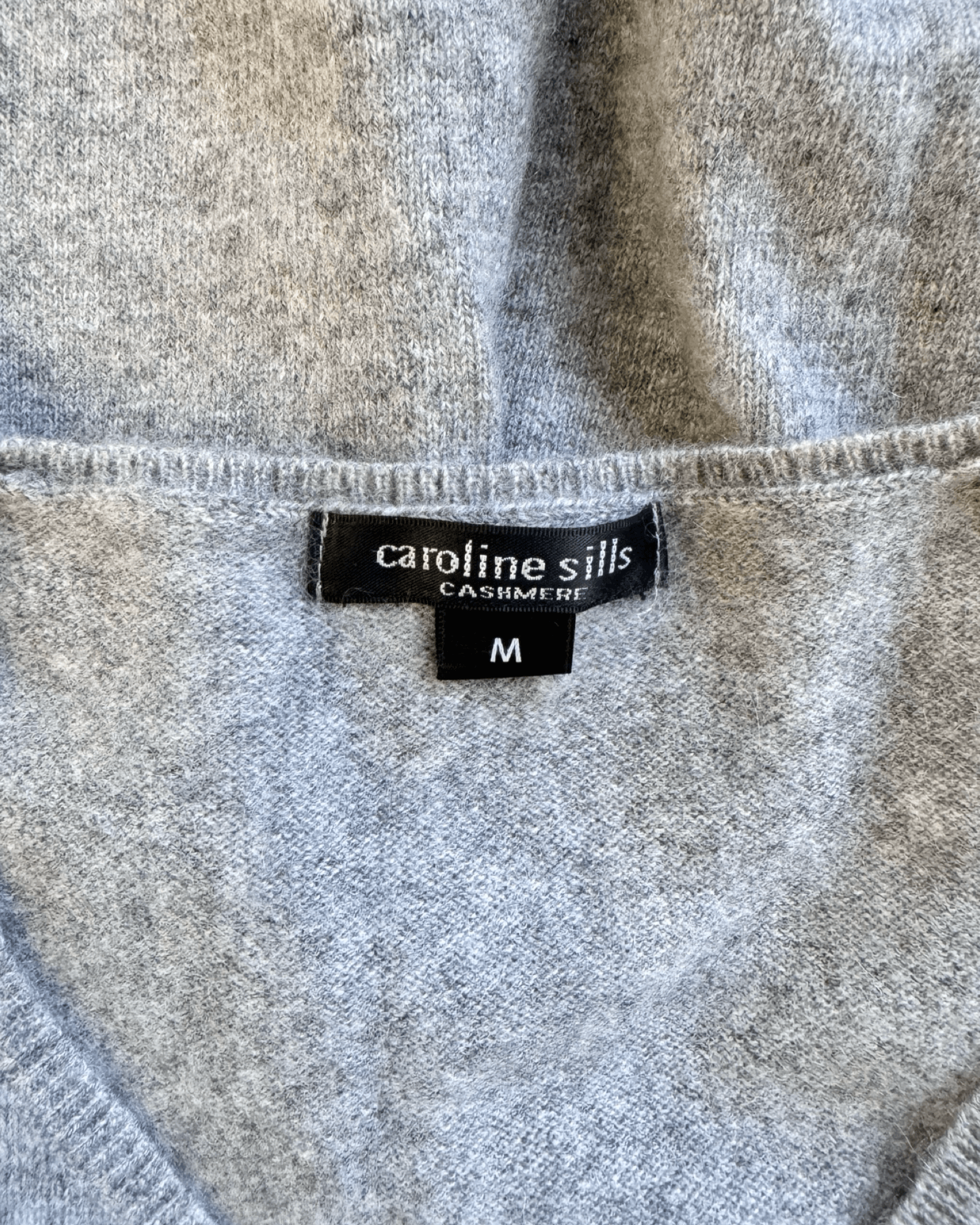 Caroline Sills Cashmere V Neck Jumper Size M