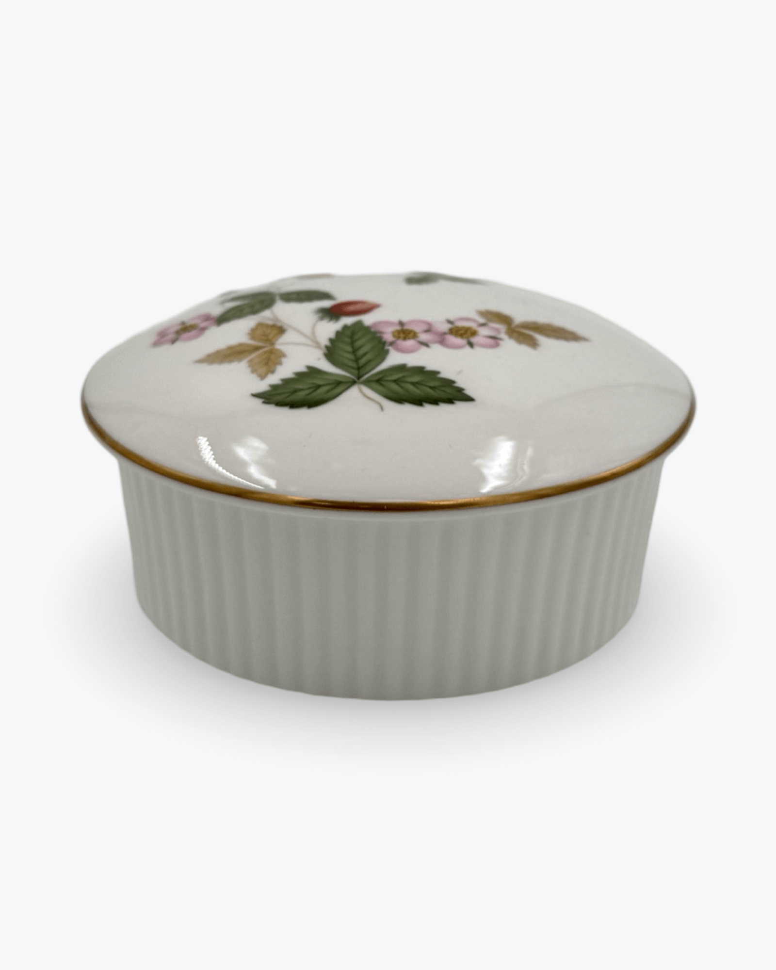 Wedgwood Wild Strawberry Set