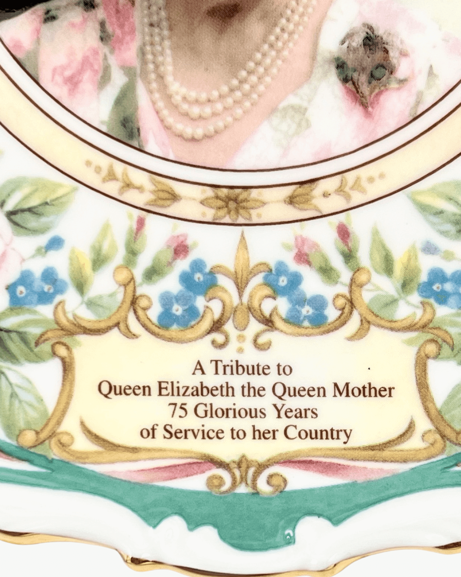 Queen Mother Commemorative Plate